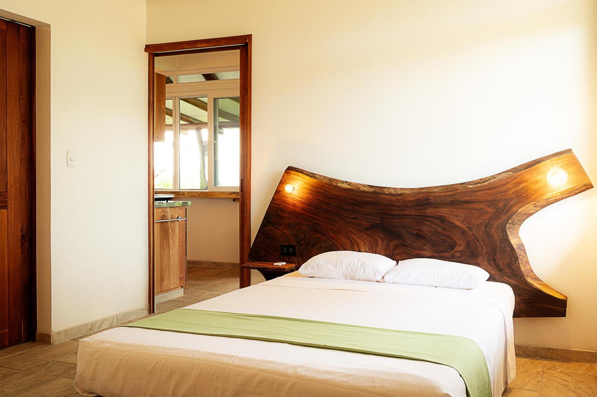 Bed and Breakfast Casa Laureles Playa Bejuco  Zewnętrze zdjęcie