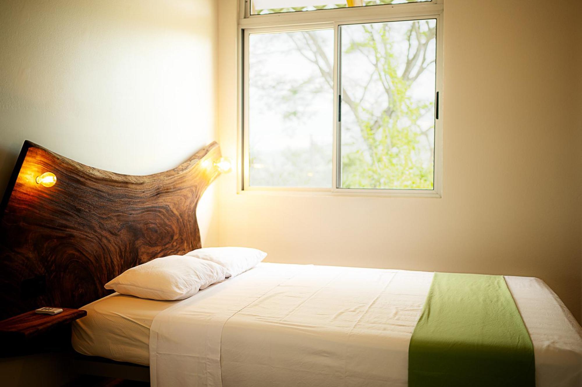 Bed and Breakfast Casa Laureles Playa Bejuco  Zewnętrze zdjęcie